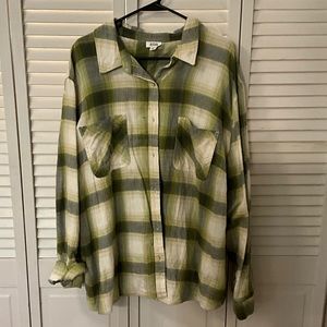 SOLD Women’s Long Sleeve Top Plus Size